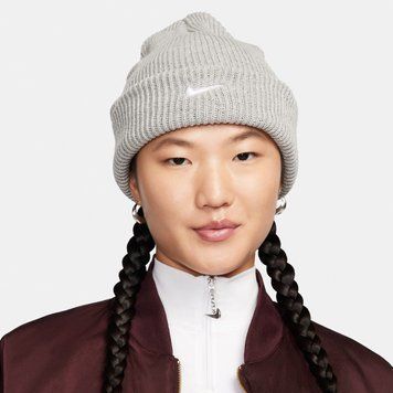Шапка Nike U Peak Beanie Tc Swsh L FB6529-063, NS FB6529-063 фото